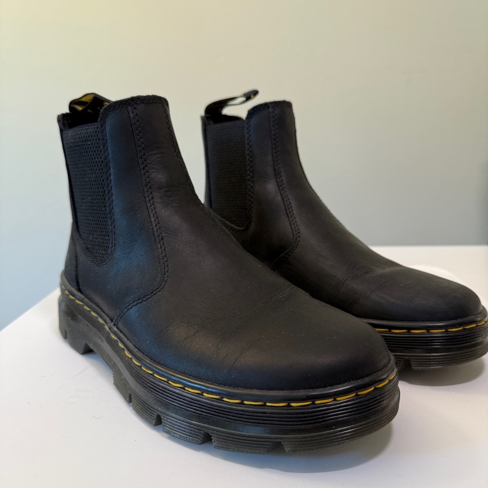 Dr Martens Chelsea Boots Womens Size 7M Embury Black Wyoming Leather (Fits Sz 8)